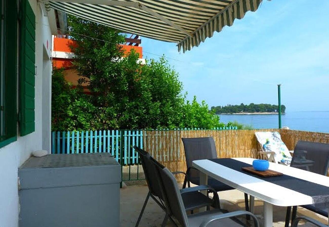 Holiday Home Villa Jadran - 10 M From Beach Preko Exterior photo